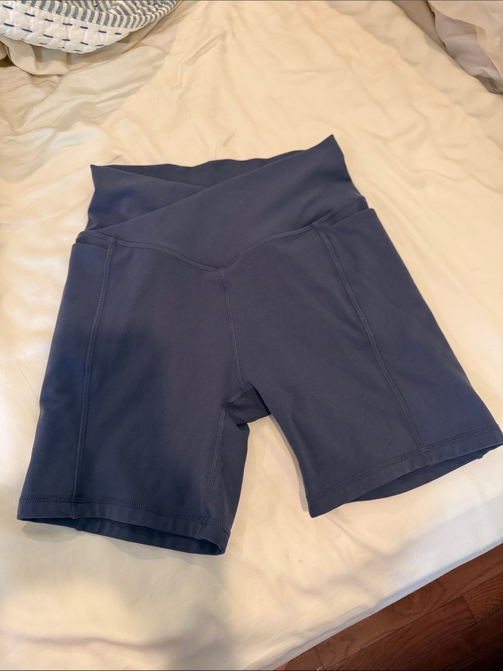 Senita Athletics Navy High-Rise V-Waist Bike Shorts